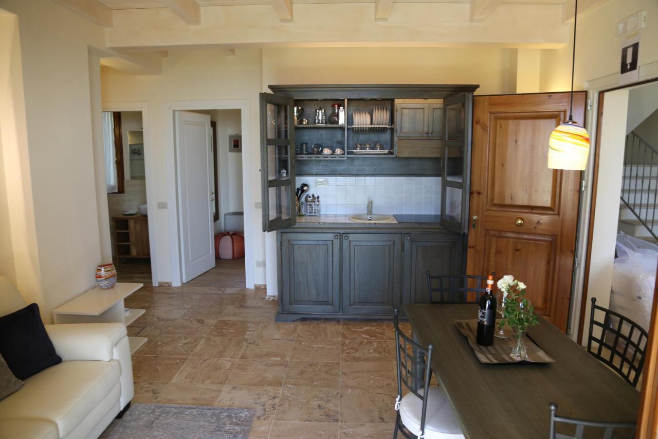 Casa Vacanze Squarcialupi Castellina in Chianti Exterior photo